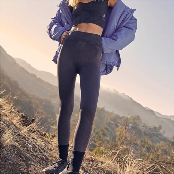 Free People Stay With It Leggings in BLACK - Picture 3 of 8